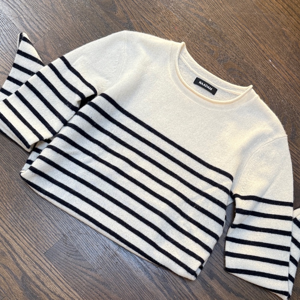 NAADAM Striped Cream and Black crewneck Sweater 100% CASHMERE - Picture 2 of 4
